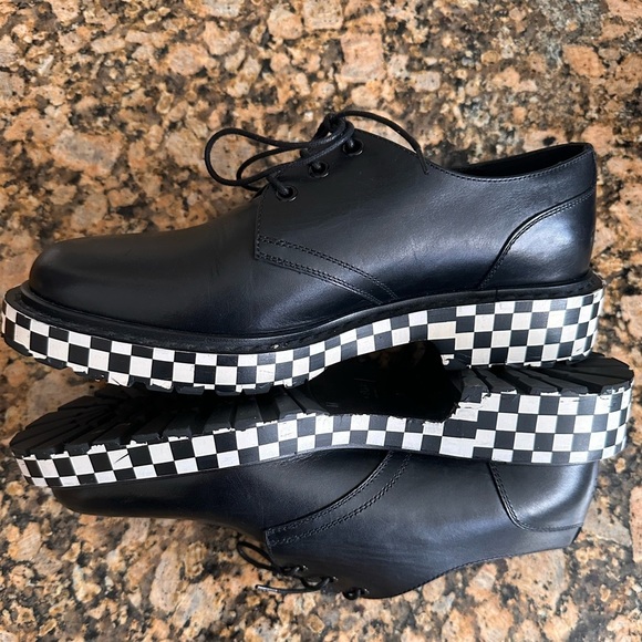 CELINE
RANGER LEATHER DERBY SHOES WITH CHECKERED SOLE - Picture 11 of 14
